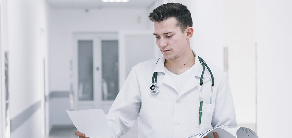 У кого вырастут зарплаты в 2026 году, а кто останется «в пролете»?