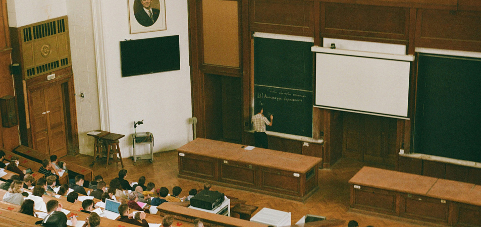 Эксперты Адвирос стали приглашенными преподавателями в Skypro