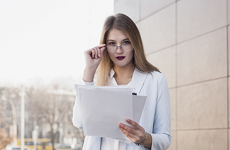 В РФ в октябре количество вакансий выросло вдвое перед зимним застоем